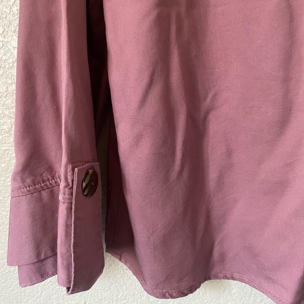 Rose Jacket/Shirt - Picture 7 of 8